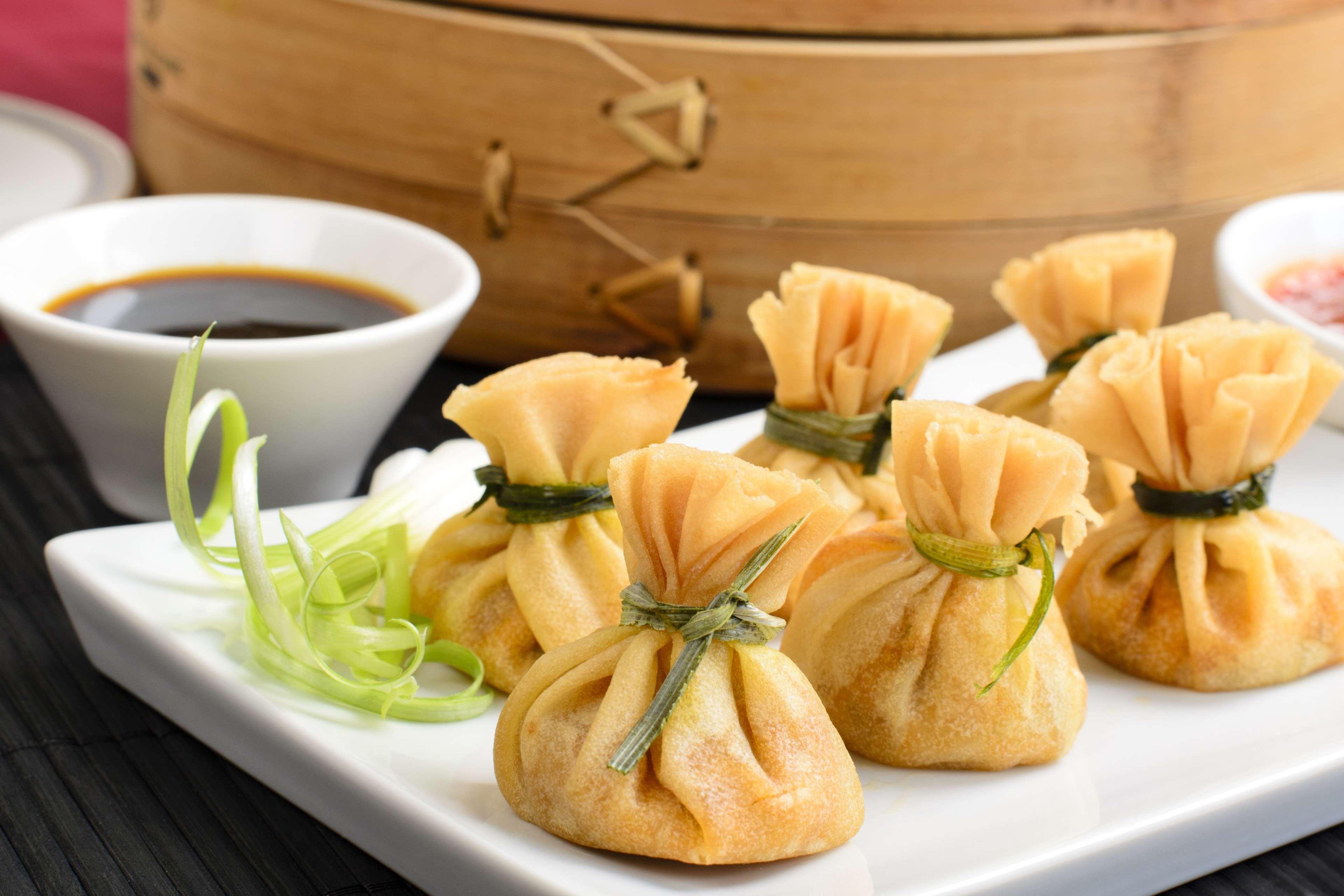 Hilton Mumbai International Airport Hotel Luaran gambar A plate of wanton