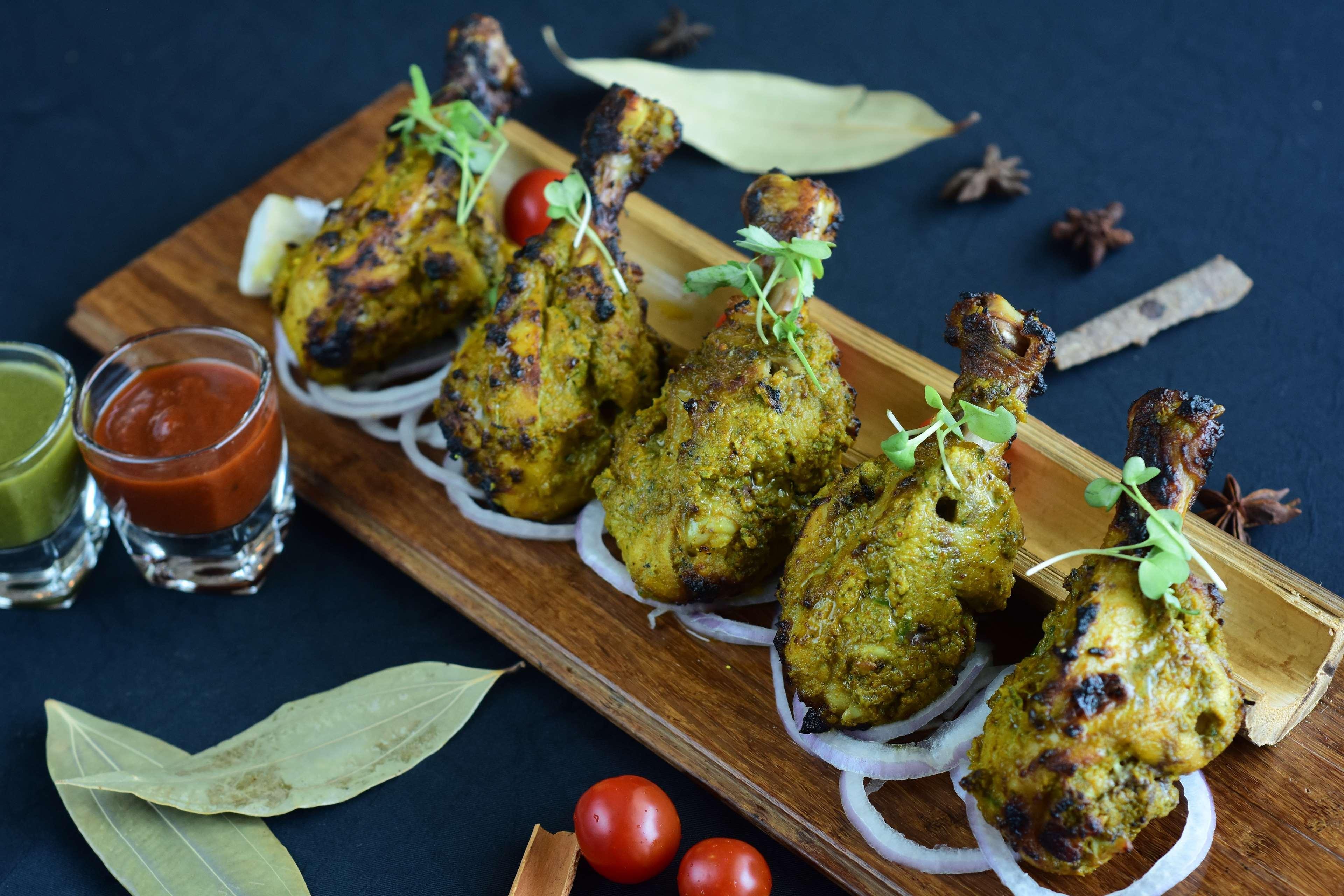 Hilton Mumbai International Airport Hotel Luaran gambar Chicken tangdi